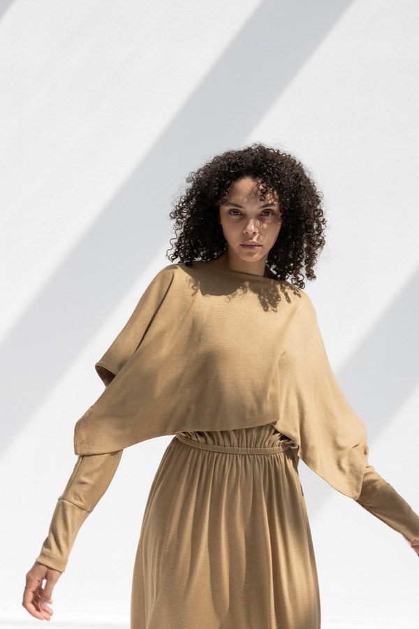 Black Crane Wool I-dress - Camel Black Crane Wool I-dress - Camel