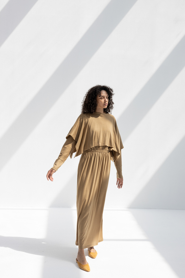 Black Crane Wool I-dress - Camel Black Crane Wool I-dress - Camel
