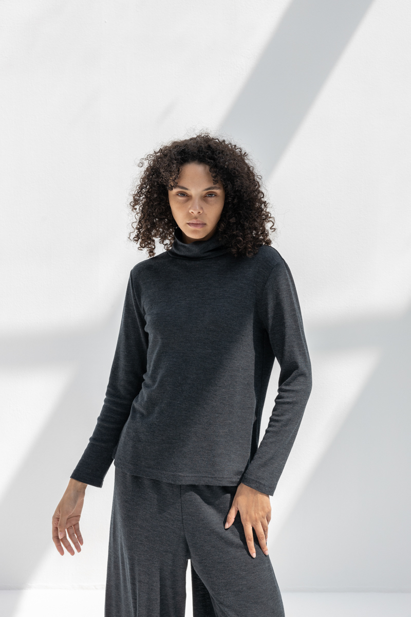Black Crane Wool Turtle Neck - Dark Grey Black Crane Wool Turtle Neck - Dark Grey
