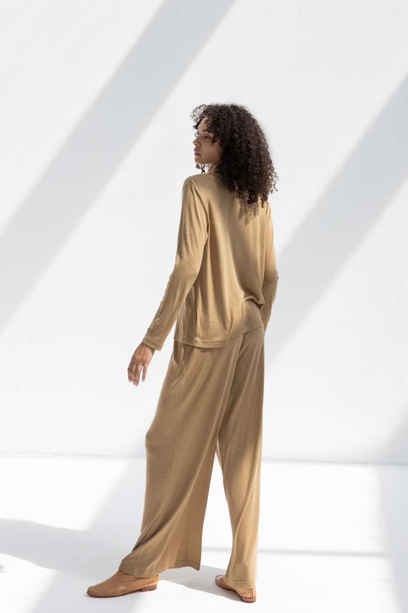 Black Crane Wool Turtleneck - Camel Black Crane Wool Turtleneck - Camel