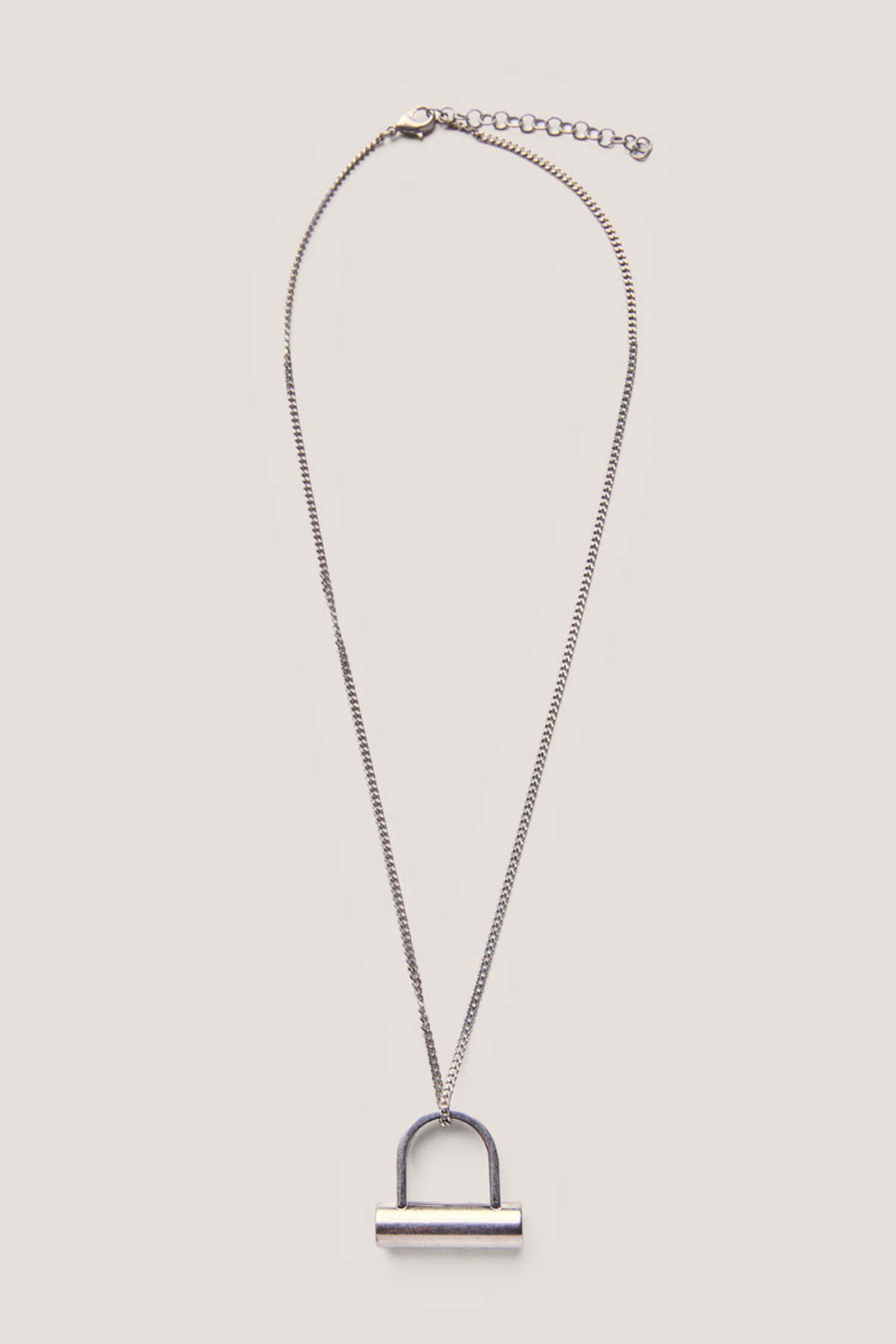 【MM6】Necklace With Pendant MM6 Maison Margiela Stamp Pendant Necklace | Silver | FARFETCH