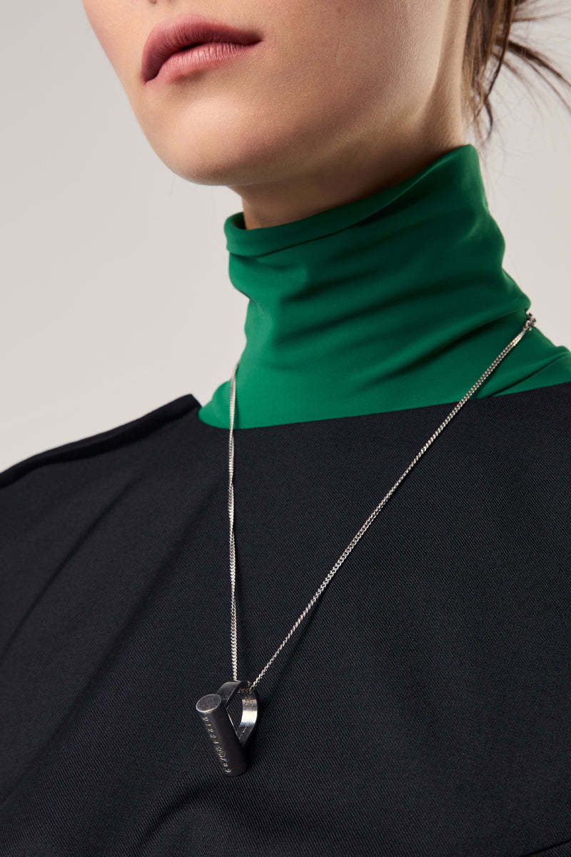 【MAISON MINED】23FW★ PINCH L NECKLACE MAISON MINED Pinch Metal 項鍊(兩色) – zerone