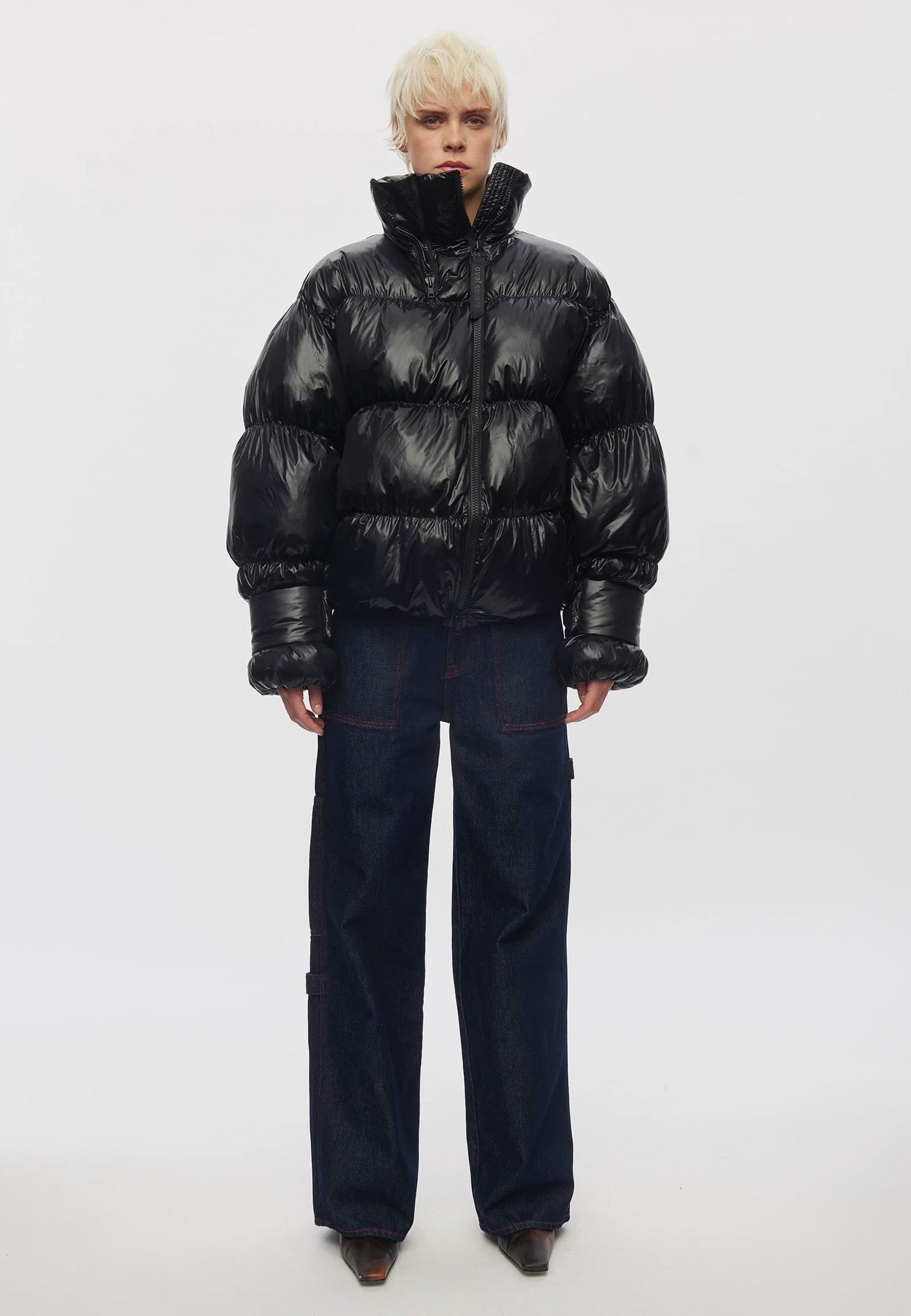 Oval Square Active Zip Jacket - Black | Garmentory