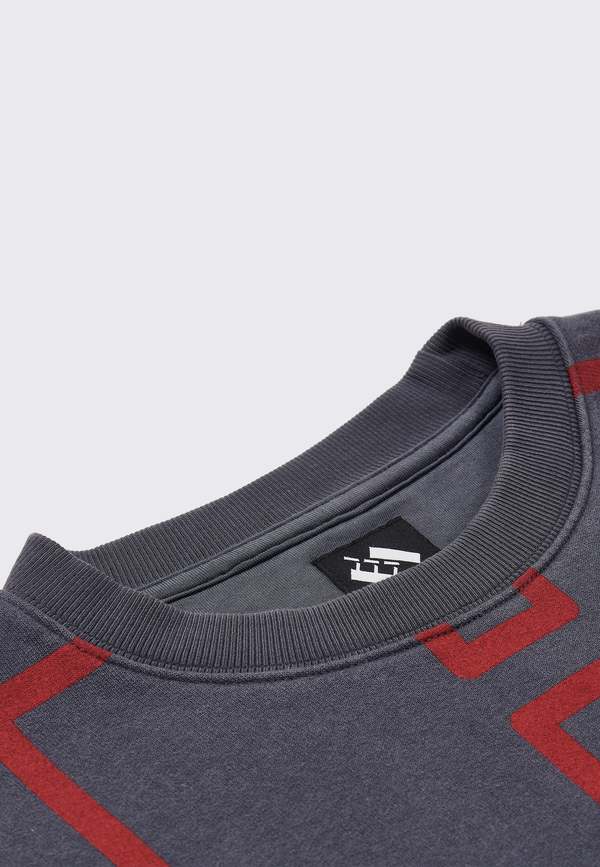 The Trilogy Tapes Overdyed Pulse Crewneck Jumper - Black/Red