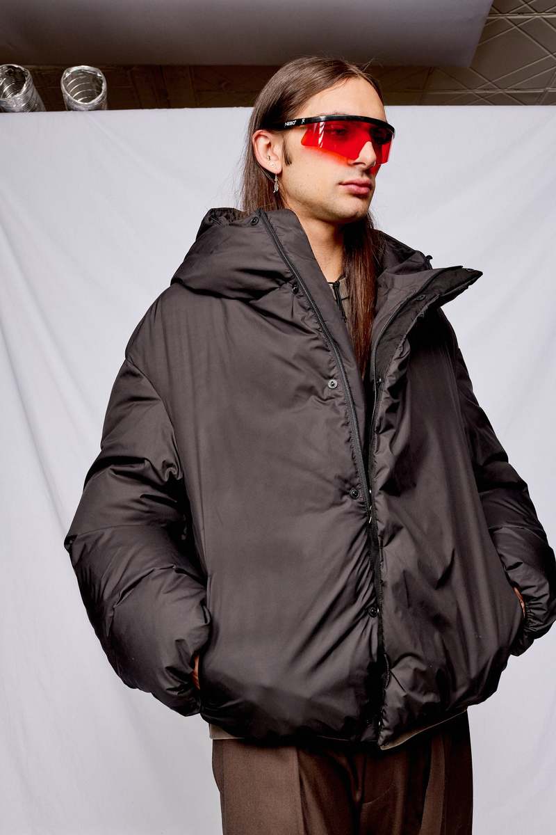 【AMOMENTO】24fw CROPPED DOWN PUFFER AMOMENTO Bedding Short Down Puffer - Black | Garmentory