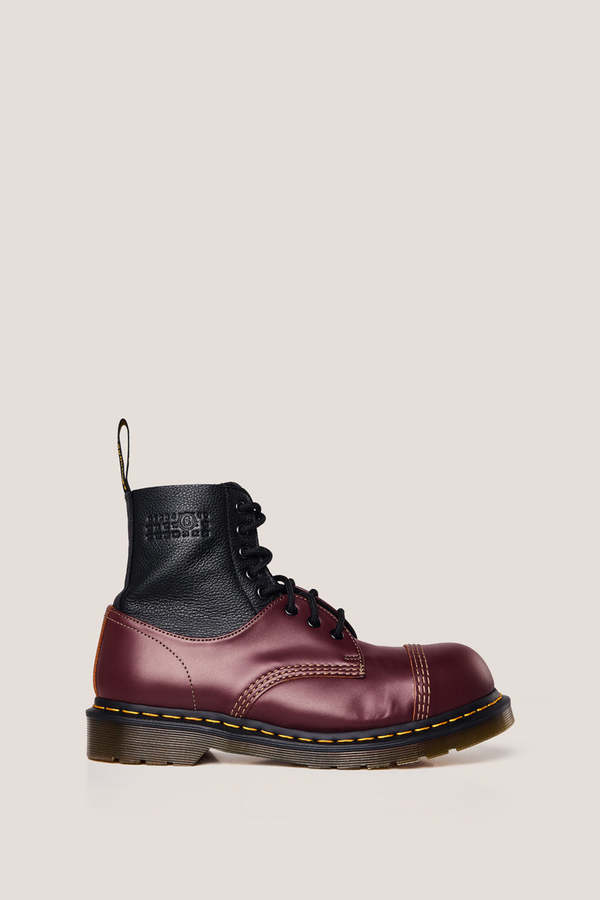MM6 Maison Margiela x Dr Martens 1460 Boot - Black/Red | Garmentory