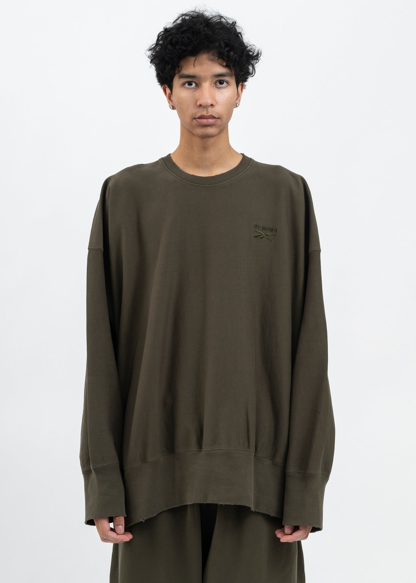 HED-MAYNER-X-Reebok-CREWNECK-