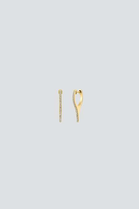 【Gabriela Artigas】Pave Drop Down Tusk on Colmillo Huggie Tusk Huggie with White Pavé Diamonds | Gabriela Artigas + CO