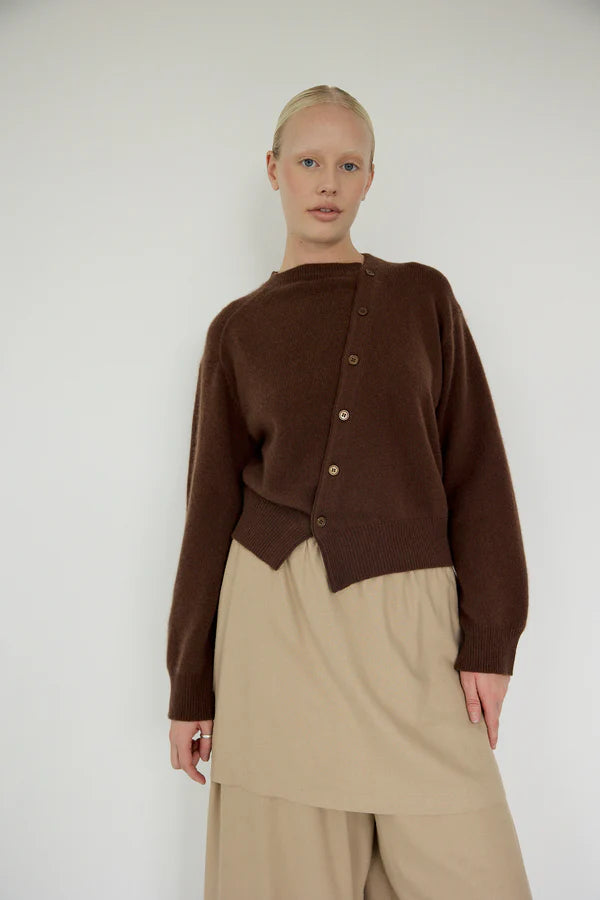 トップス ohotoro asymmetry knit brown asymmetry knit | OHOTORO