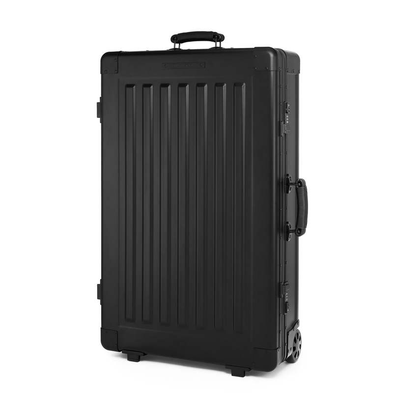 Sterling Pacific 80L Check-In Travel Case - Black