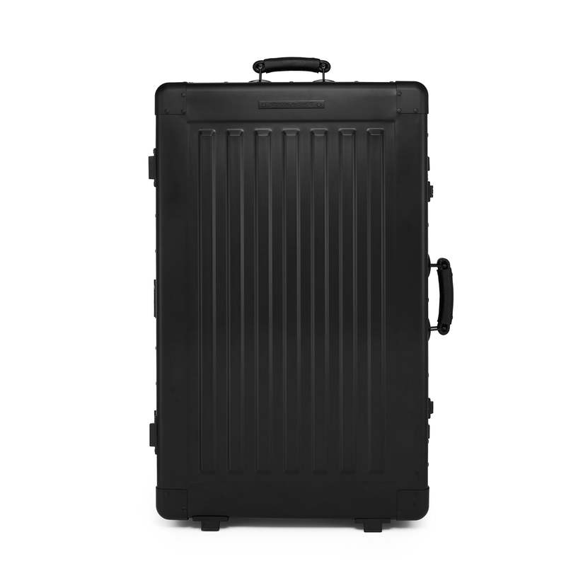 Sterling Pacific 80L Check-In Travel Case - Black
