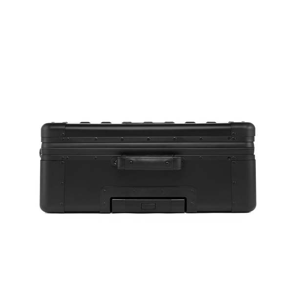 Sterling Pacific 80L Check-In Travel Case - Black