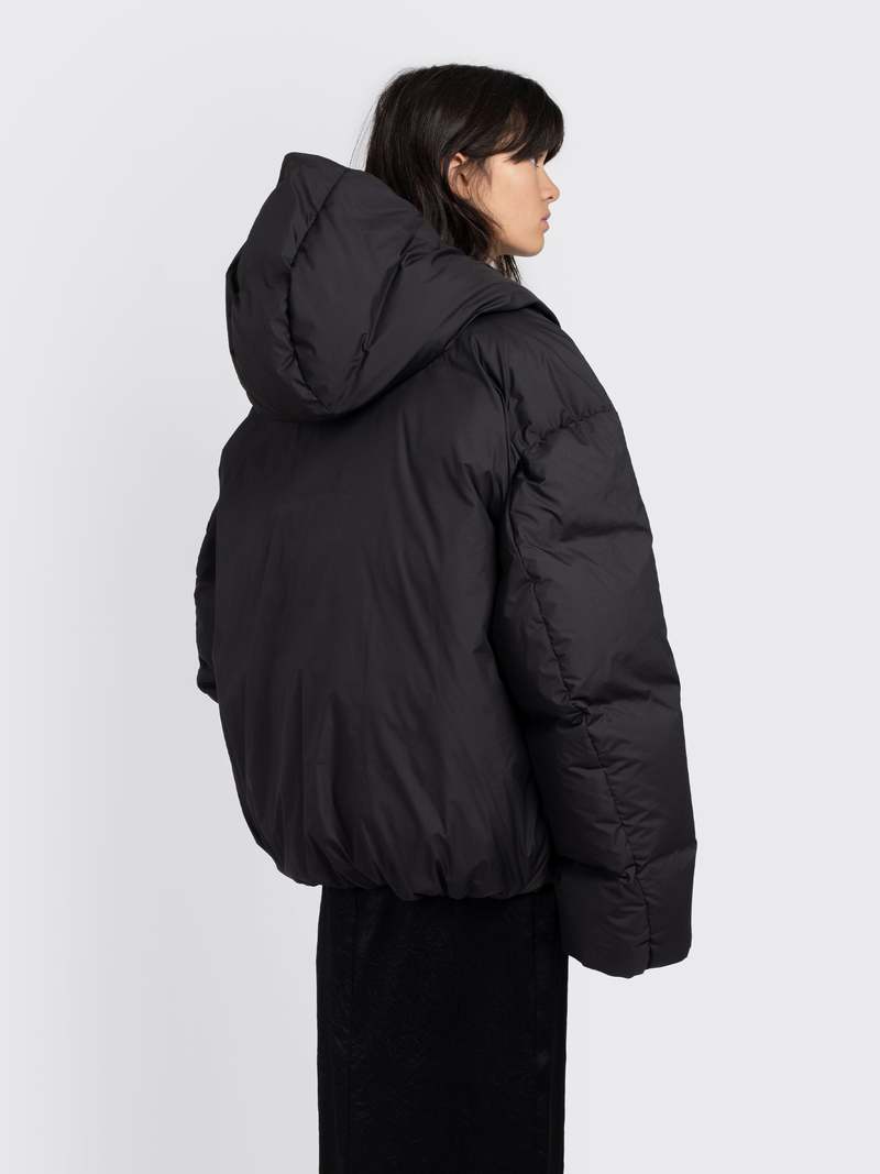 AMOMENTO Hooded Down Puffer Jacket - Black | Garmentory