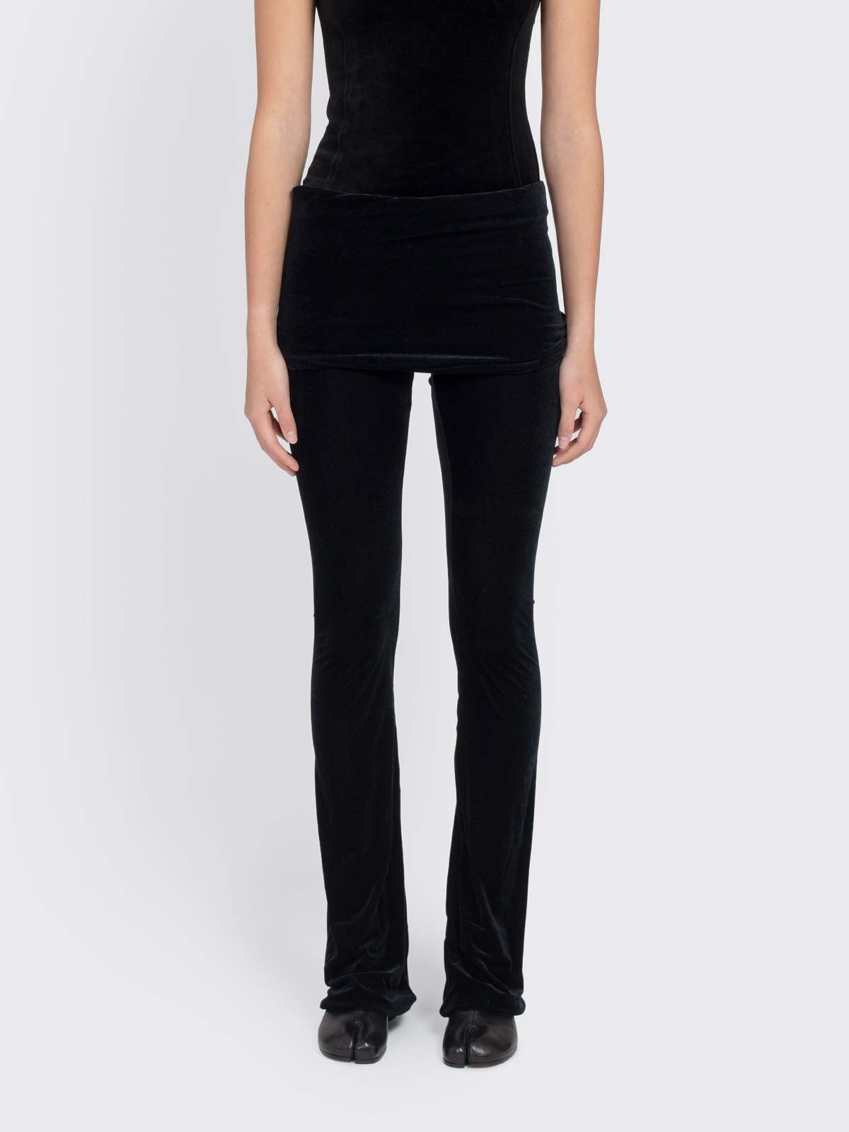 【OPEN YY】24FW VELVET SKIRT LAYERED LEGGINGS (BLACK) Velvet-Skirt-Layered-Leggings-