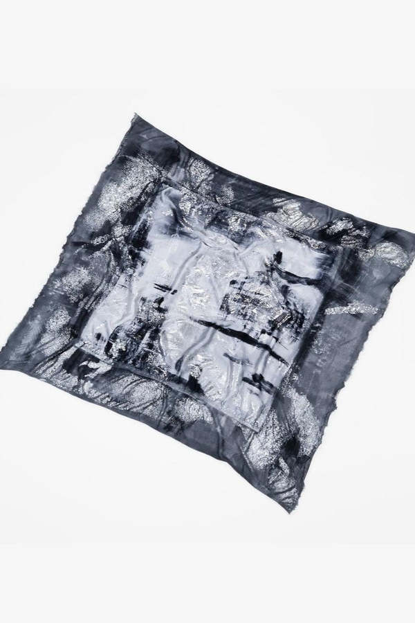 Avant Toi Icon Scarf - Silver