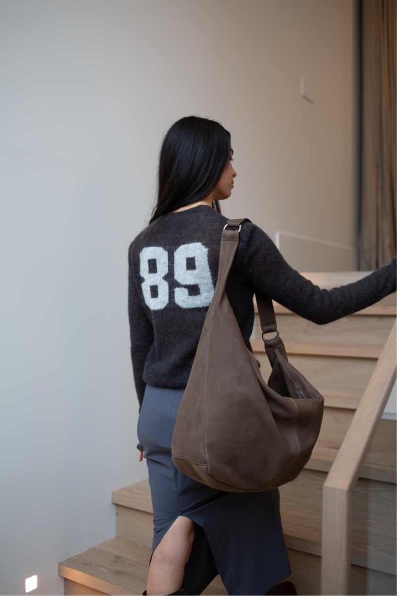 paloma wool ダークグレー カーディガン 背面プリント 89 paloma wool ダークグレー カーディガン 背面プリント 89