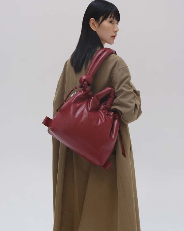Ölend Bolsa Ona Vegan Leather Soft Bag - Cherry Red | Garmentory