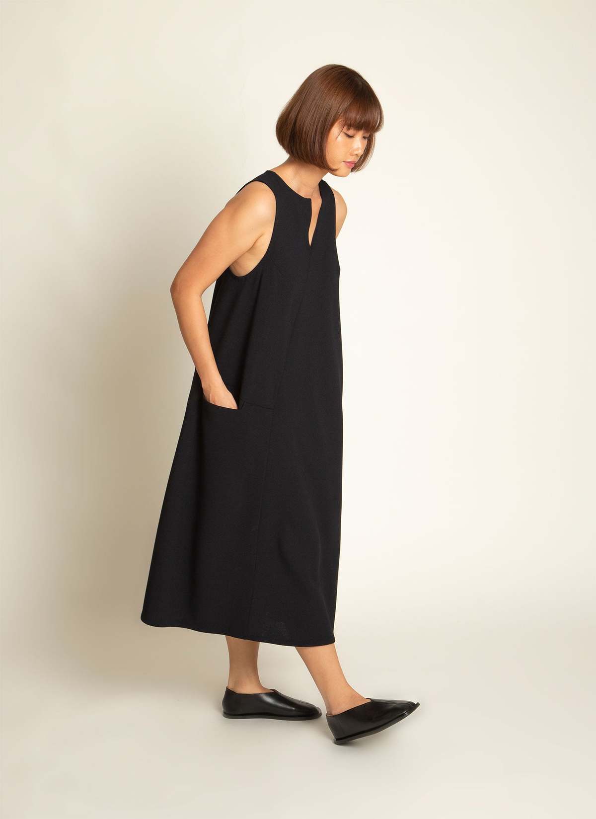 KAAREM Diagonal Xéo A-Line Pocket Dress - Black Blue - Image 8 of 13