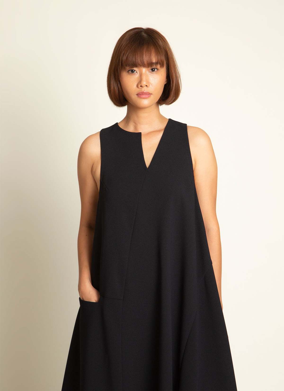 KAAREM Diagonal Xéo A-Line Pocket Dress - Black Blue - Image 9 of 13