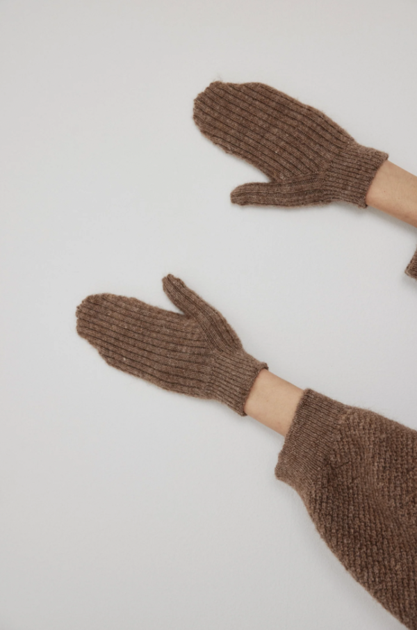 Wol Hide Rib Mitten