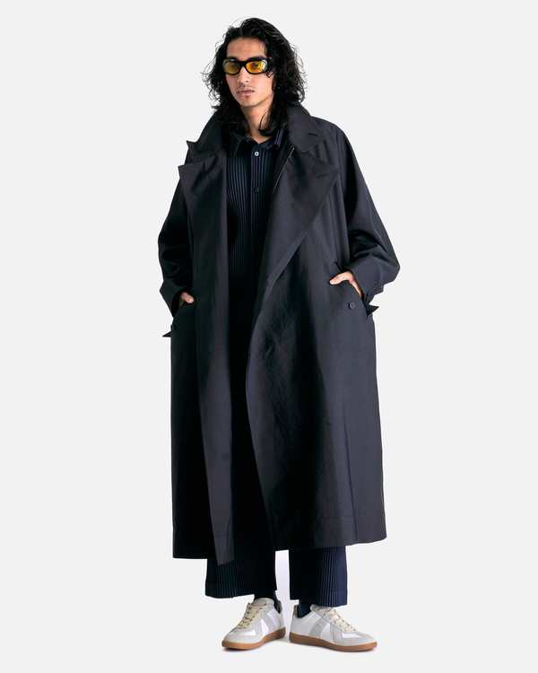 Issey Miyake Homme Plissé Blank Coat - Black | Garmentory