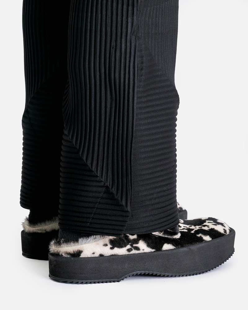 Issey Miyake Homme Plissé Pleated Bottoms 2 Trousers - Black