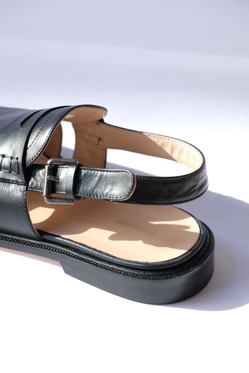 【関税込み】CORDERA ブラック スリングバック ローファー Cordera Slingback Loafers - Black | Garmentory