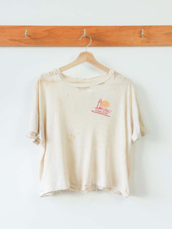 Best Regards - Vintage Essentials 60s Distressed Cape Cod Tee - White