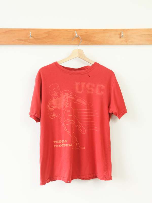Best Regards - Vintage Essentials 90s Faded USC Tee - Red