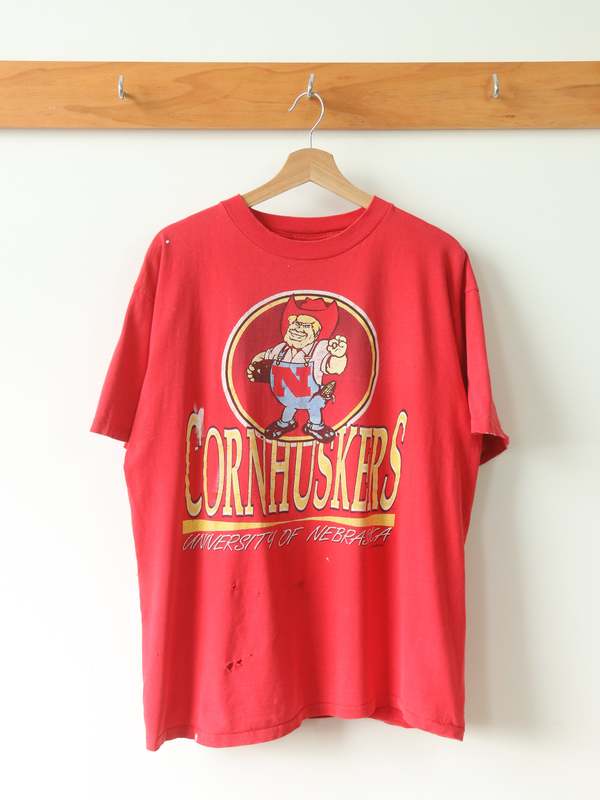 Best Regards - Vintage Essentials 90s Nebraska Cornhuskers Tee - Red