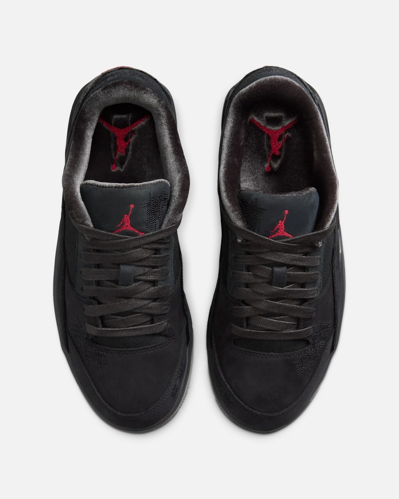 Jordan Women's Who Decides War Flight Court Sneaker - Bred