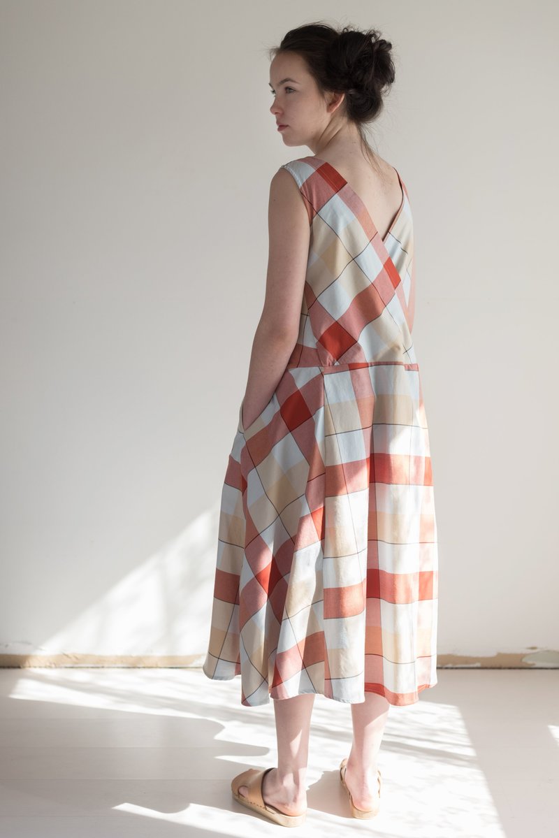 No.6 Alexis Cut Out Flat Slide No.6 Alexis Cut Out Flat Slide