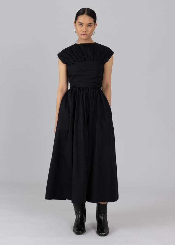 esthe Poplin 2-Way Ruched Maxi Dress - Black | Garmentory