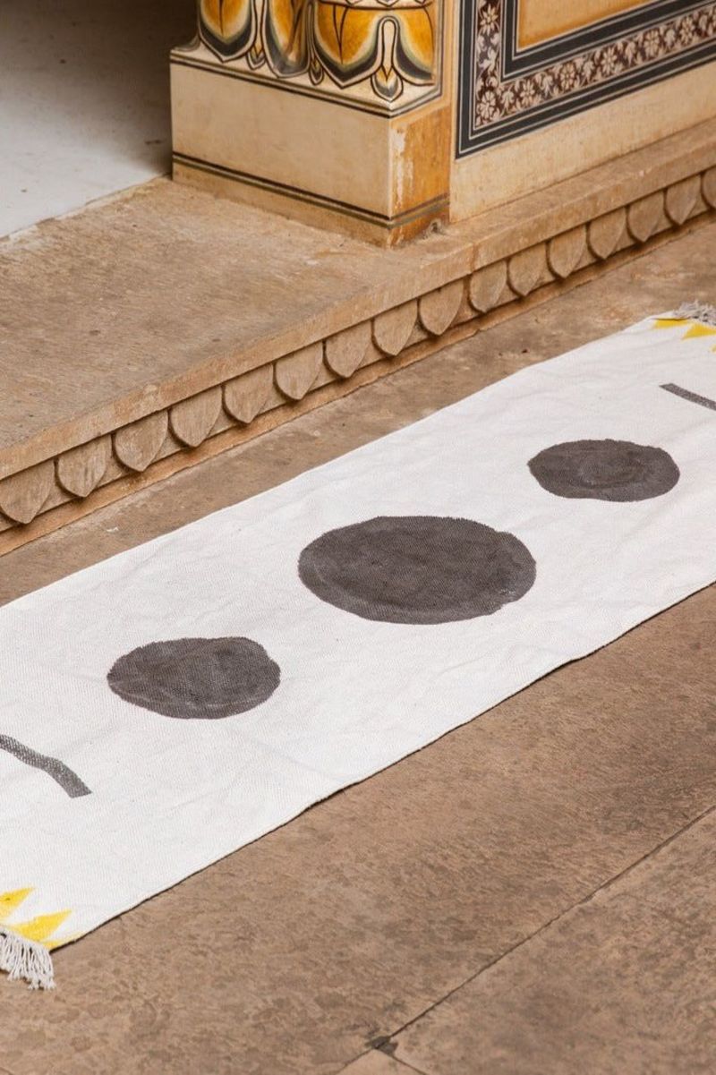 CQC LA New Moon Runner Rug CQC LA New Moon Runner Rug