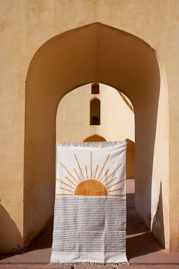 CQC LA Rising Sun Rug CQC LA Rising Sun Rug