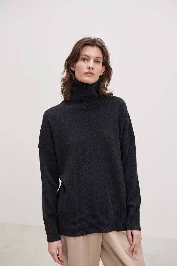 skall studio Recycled Cashmere Sweater - Dark Gray