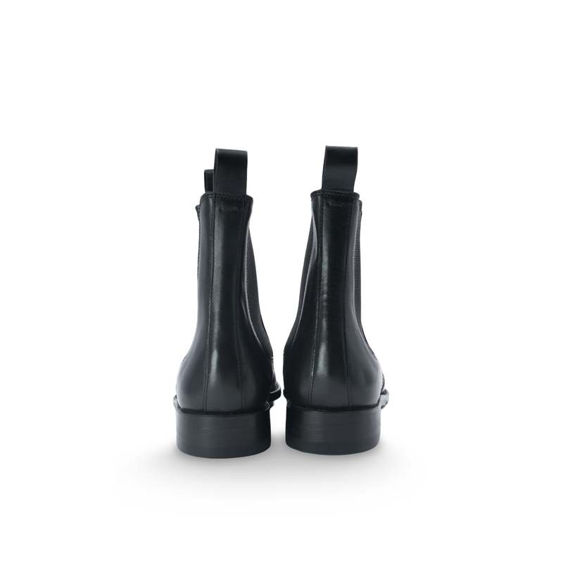 SAJA Chelsea Boots - Black