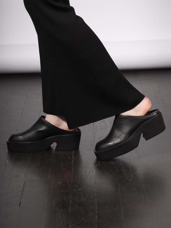 Camper Billie Mules - Black | Garmentory