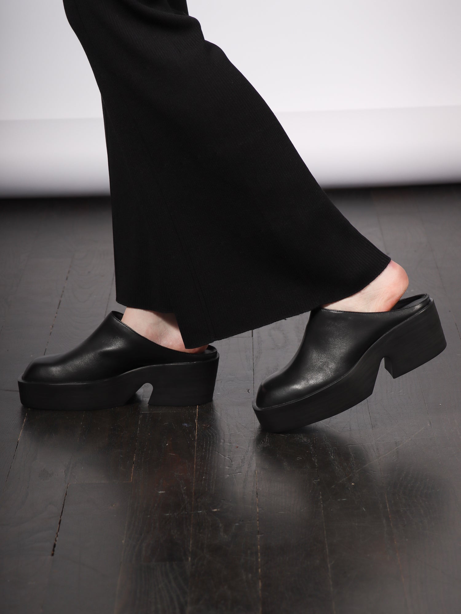 Camper Billie Mules - Black | Garmentory