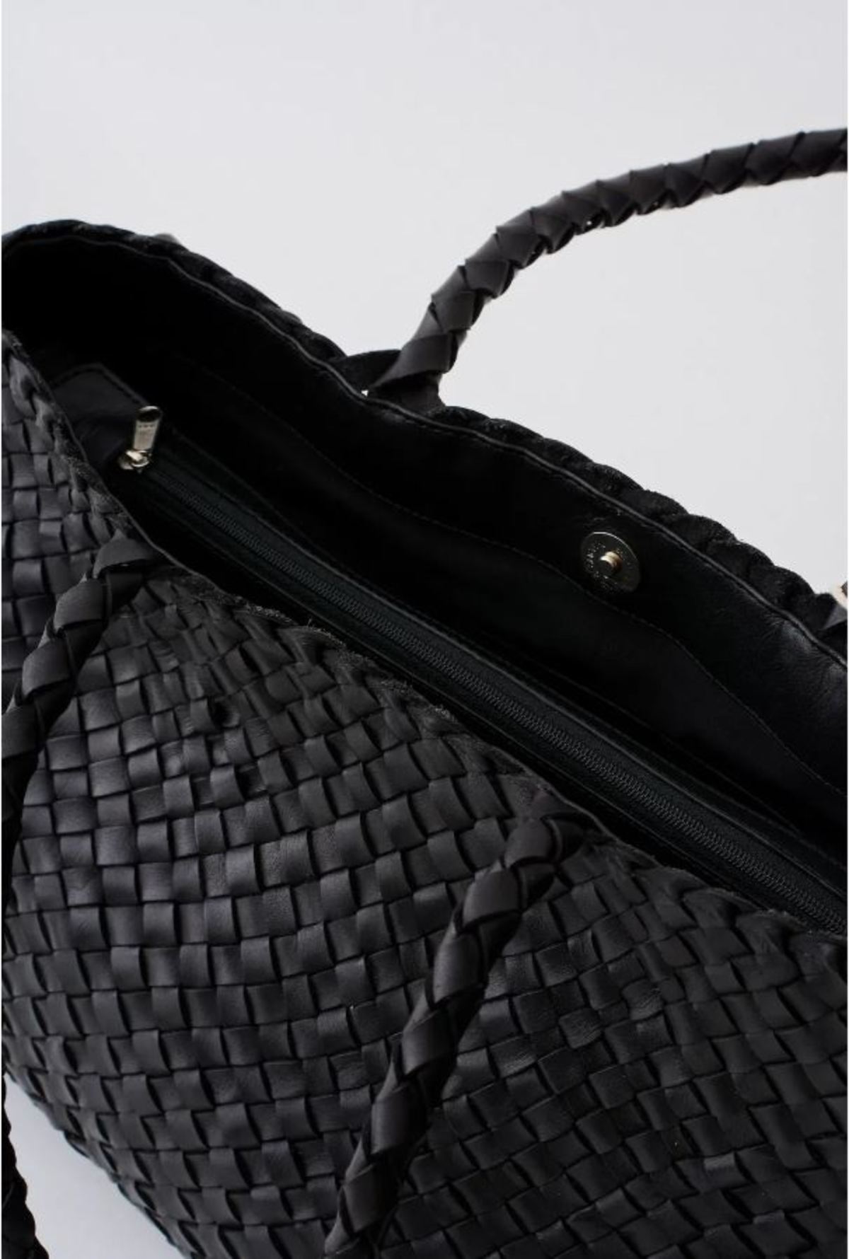 Dragon Diffusion Vintage Mesh Tote - Black - Image 5 of 7