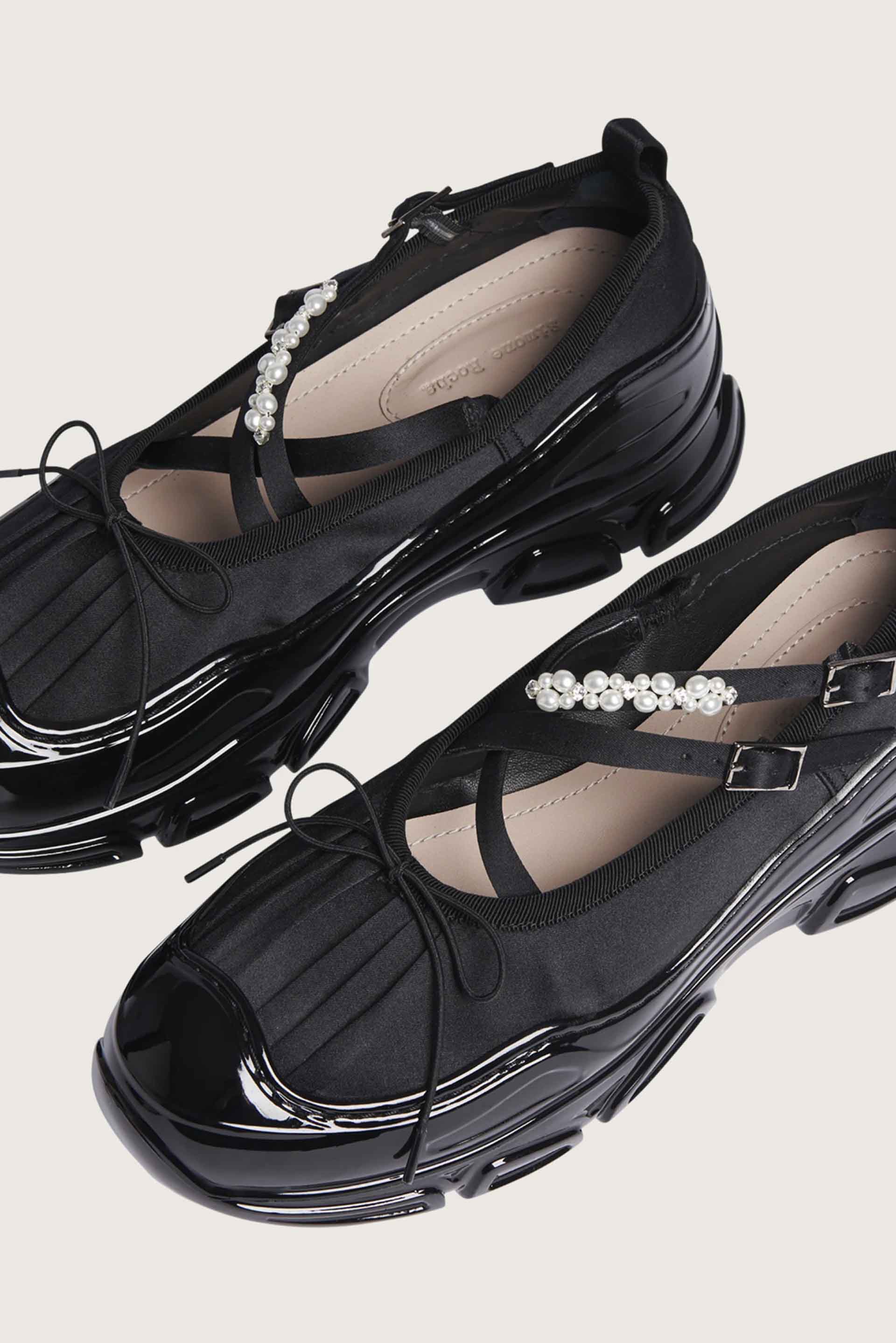 Simone Rocha Classic Criss Cross Tracker Ballerina - Black | Garmentory