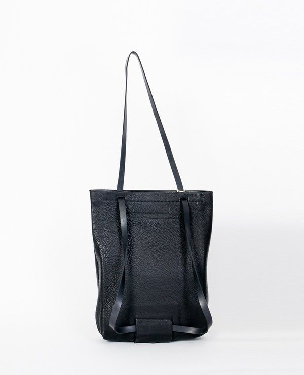 CHIYOME Large Tote Pack / Black | Garmentory display picture 2