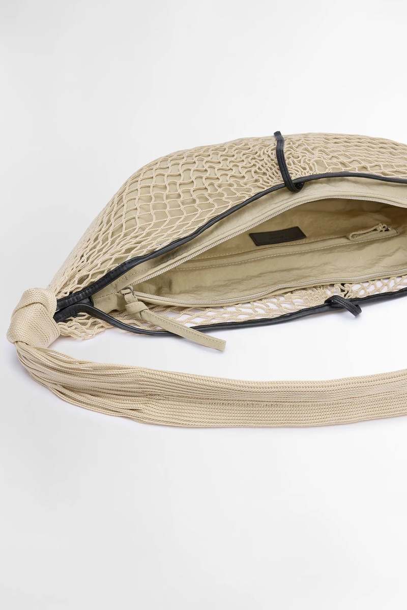 Croissant Filt Bag