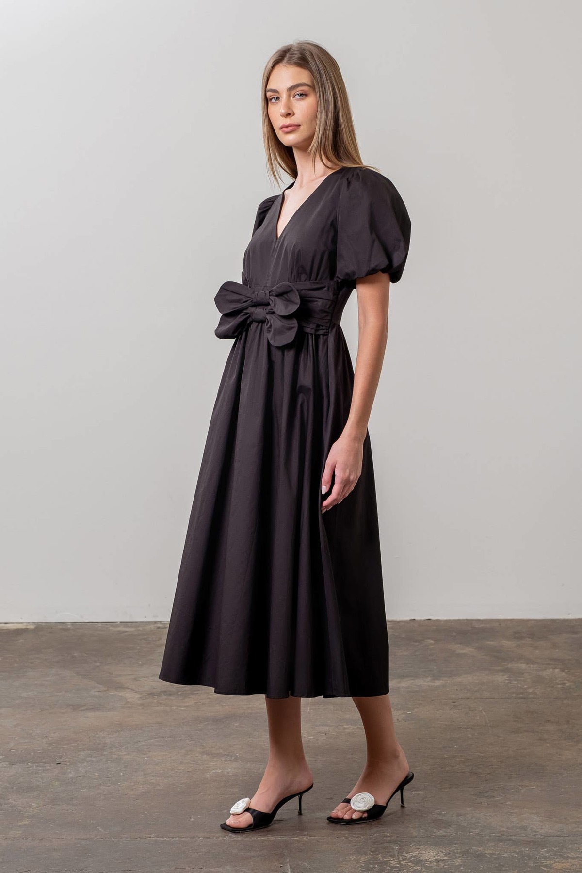 Moon River Puff Sleeve Midi Dress - Black