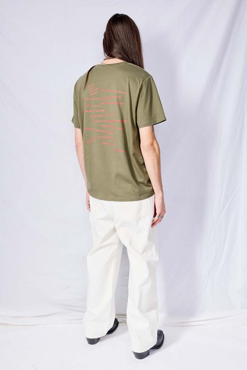 BLESS 5311 Multicollection V T-Shirt - Khaki Brown/Red