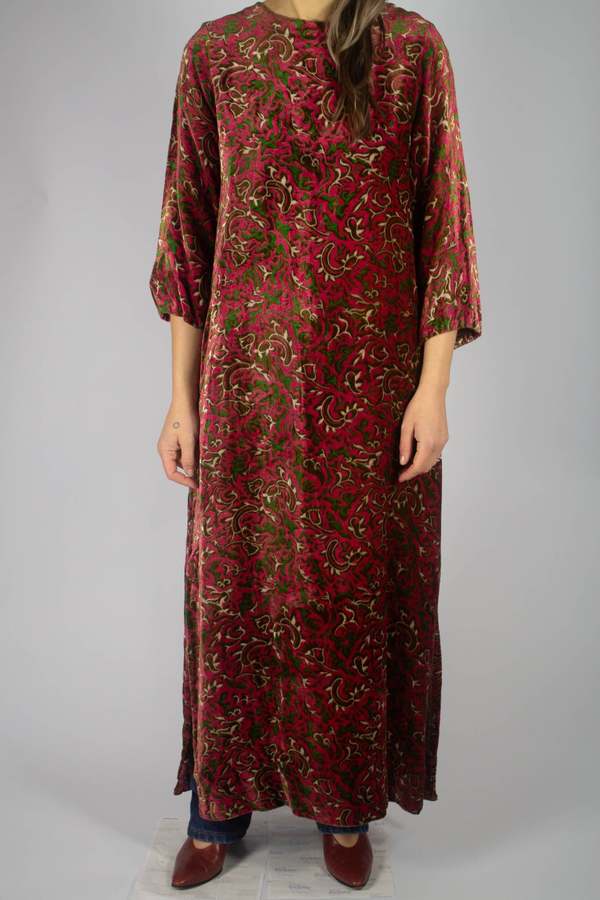 WOLF & GYPSY VINTAGE 1970s Velvet Dress | Garmentory WOLF & GYPSY VINTAGE 1970s Velvet Dress | Garmentory
