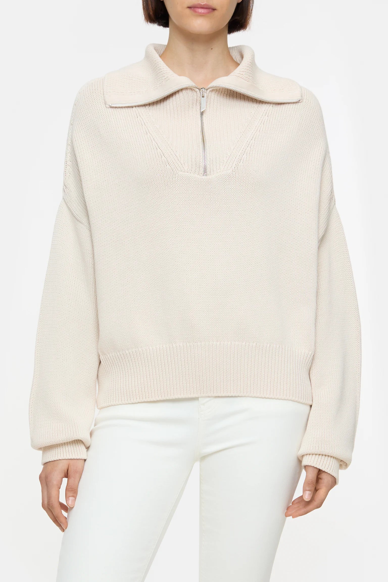 Closed-Stone-Beige-Troyer-