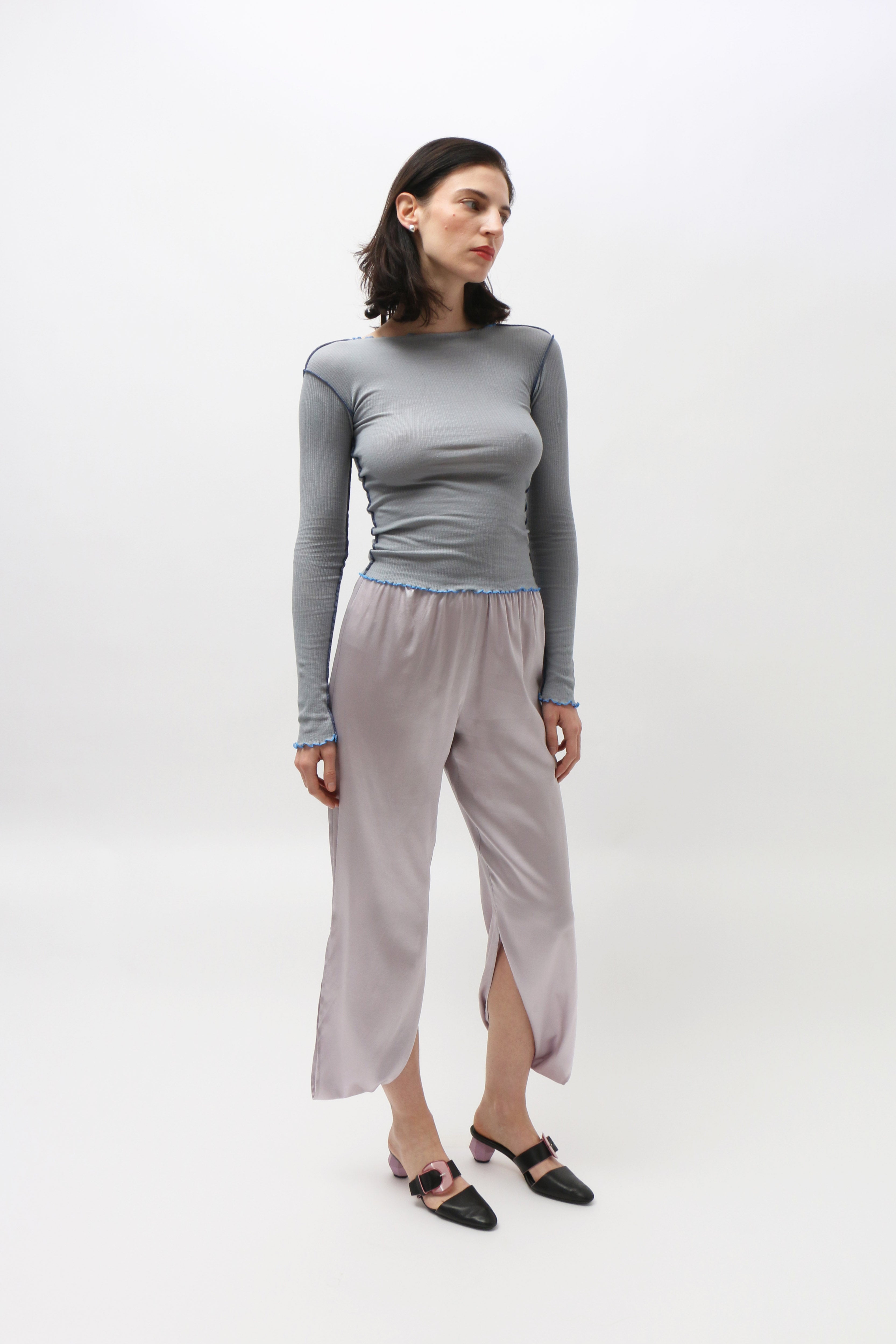Bow-Blue-Vein-Long-Sleeve-