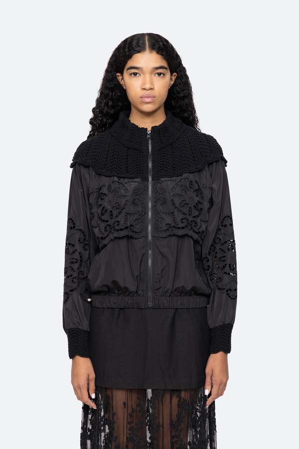 ジャケット・アウター Supraw DAHLIA JACKET Dahlia shrinking embroidery down jacket (Black)