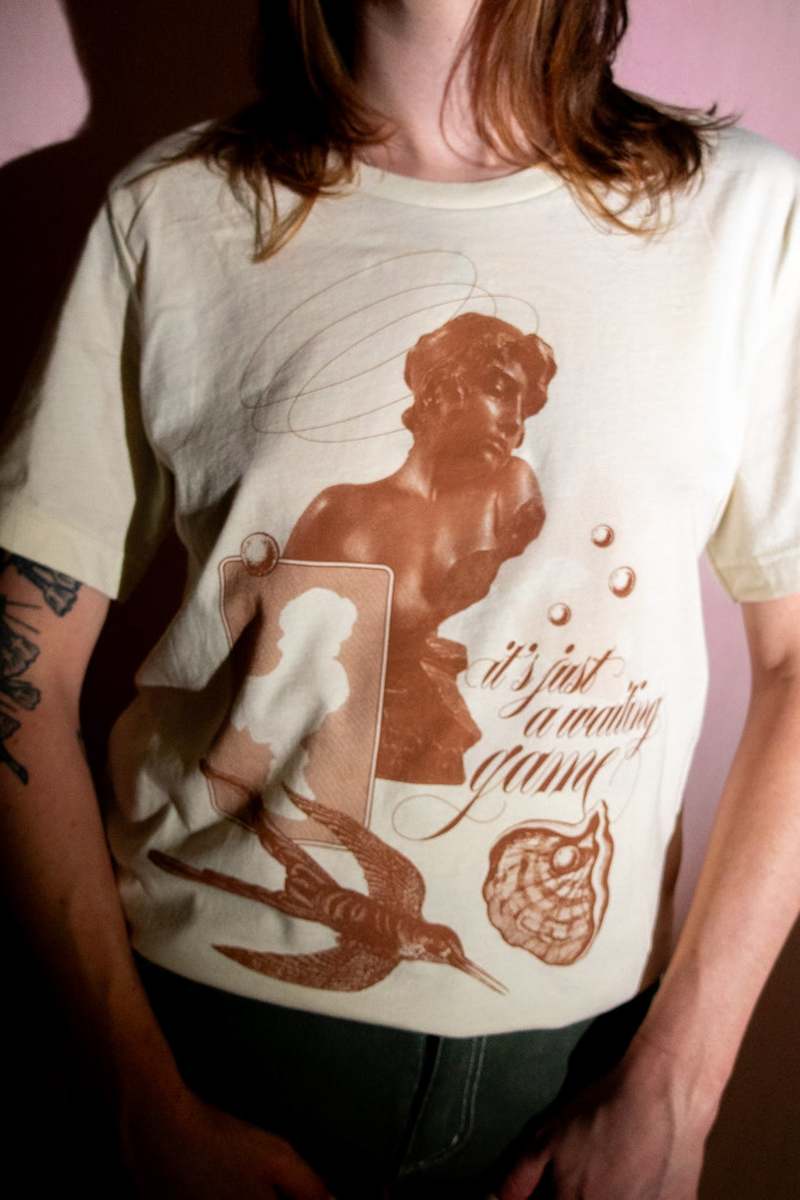 Hey Colanda Sapphic Romance Tee
